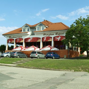 Restaurant LAPAČ